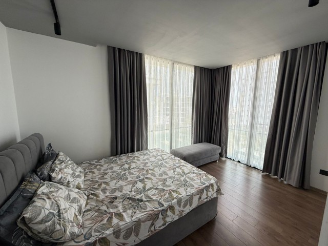 Long Beach'te Modern "Volna" Rezidansında Satılık Tam Esyali , Deniz Manzaralı 1+1 Daire. Denize 350 M!