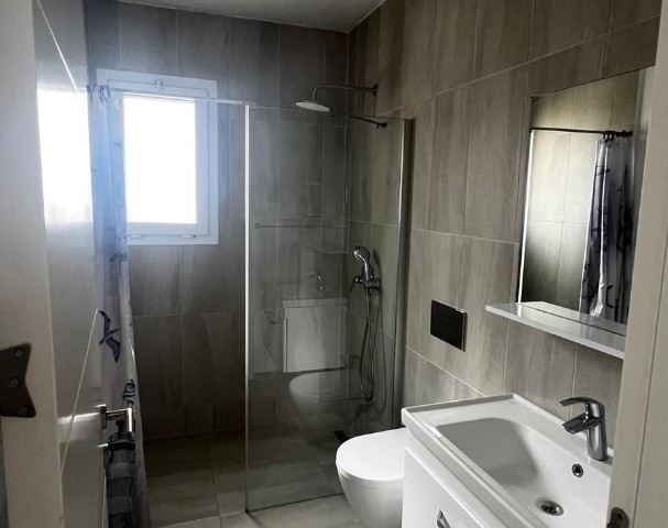 Bafra'da Thalassa Beach Resort Rezidansında, Beyaz Esyali, 1. Kat, Deniz Manzaralı 3+1 Daire! Hazır Türk Tapusu. Denize Sıfır! - Fotoğraf 2