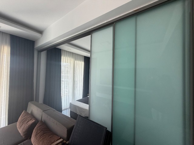 Courtyard Sitede En Uygun Fiyat! Design Paketiyle, Havuz Manzaralı 1+1 Daire. Yaşamak ve Günlük/Aylık Kiralamak İçin İyi! Devir Contract Ucreti Dahildir! - Fotoğraf 4