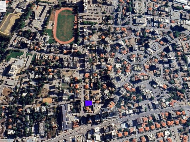 Lefkoşa -Yenişehir Ticari İzinli Eski Konut arsası - Fotoğraf 3