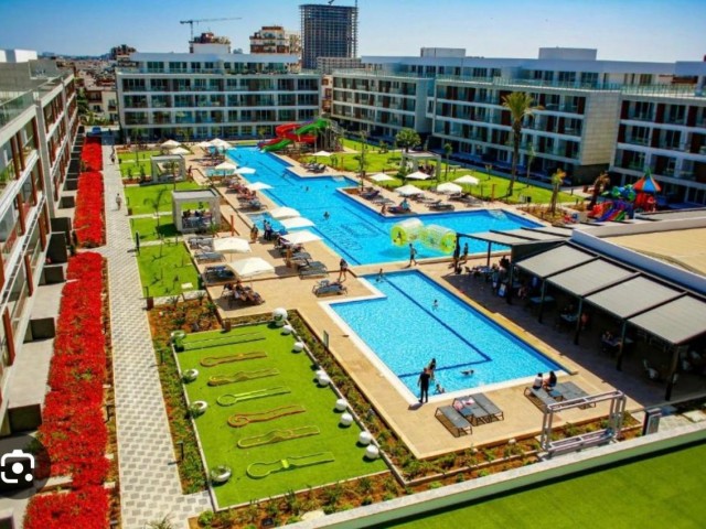 İskele Long Beach Bölgesinde Courtyard Holiday Resort Sitesinde Satılık 1+1 Daire