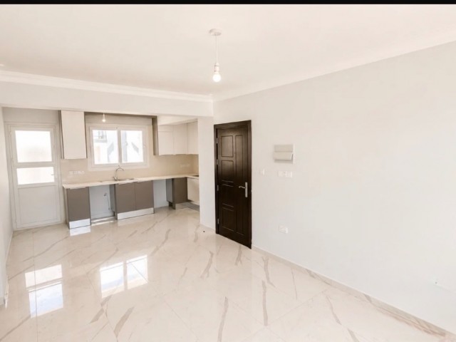 Royal Sun Elite, Long Beach'te, Hazır 2+1 Daire, 1. Kat. Esyasiz, KDV, Trafo odendi! Devri fiyata dahil! 3.etap - Fotoğraf 2