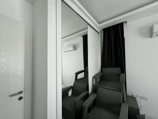 Gırne Esentepede Geniş Odalı Teraslı Denız Manzaralı 1+1 Daire - Fotoğraf 4