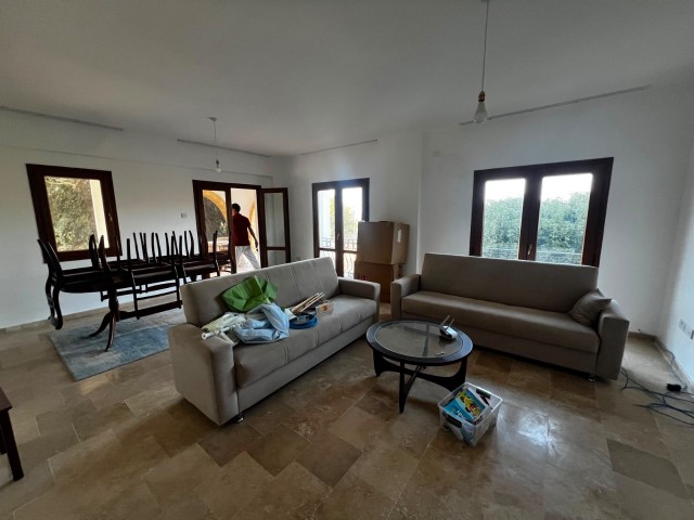 Girne Alsancak’ta 3+1 Satılık Daire | KDV & Trafo Ödenmiş | - Fotoğraf 3