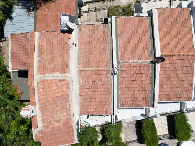 Alsancak Denize Yürüme Mesafede 2+1 Satılık İkiz Villa - Fotoğraf 3
