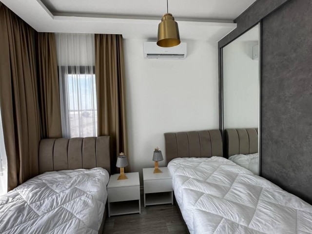 Ful Eşyalı Yeniboğaziçi – Orchard Sitei - Satılık 2+1 Havuz Manzaralı Penthouse - Fotoğraf 4
