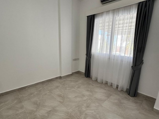 Müstakil 4+1 tertemiz, sıfır mobilyalı villa, birinci sahil şeridinde, eşyalı, deniz manzaralı, FIRSAT! levent sitesi, denize 3 dk yürüme mesafesinde - Fotoğraf 4