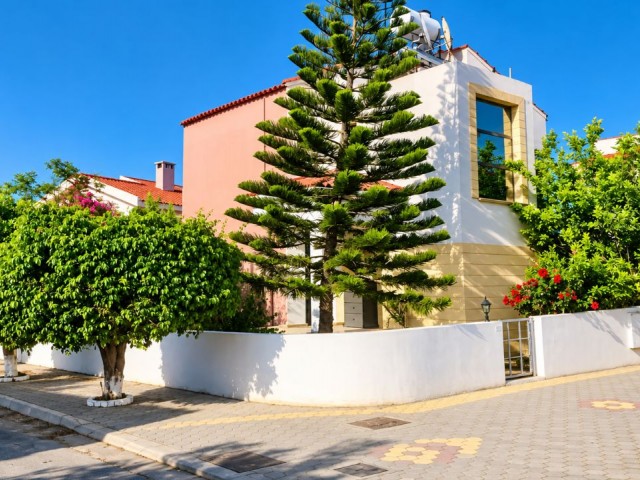 🏡 Çatalköy’de Özel Havuzlu Satılık Villa - Fotoğraf 3