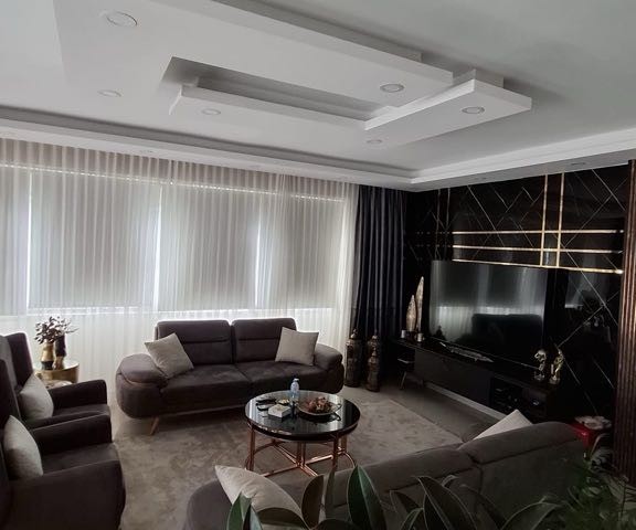 Mağusa şehir merkezinde satılık full eşyalı 2+1 daire - Fotoğraf 3