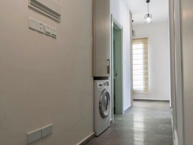 Girne Çatalköyde 3+1 Bahçeli Site İçi Dağ ve Deniz Manzaralı Satılık Daire