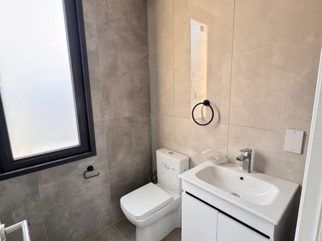 Girne Alsancakta Merıt Hotel ve Casıno Yürüme Mesafesinde 3+1 Ortak Havuzlu İkiz Vılla - Fotoğraf 2