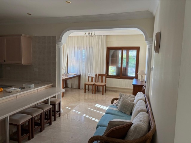 Girne Doğanköy'de Özel Havuzlu, Doğa Manzaralı Eşyalı Villa! - Fotoğraf 4