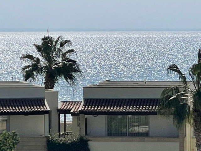 Iskele, Boğaz, SunRise Beach Club satılık Penthouse (3+1), Denize 100 m. - Fotoğraf 2