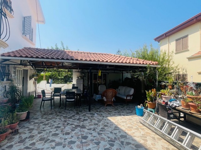 Girne Zeytinlik'te Doğa Manzaralı Eşyalı Villa - Fırsatı Kaçırmayın! - Fotoğraf 2