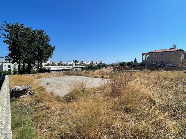 Girne Lapta'da Doğa Manzaralı Konut İmarlı Arsa Satılık! - Fotoğraf 3