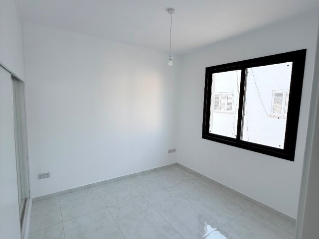 Lefkoşa Hamitköy'de Yatırım Fırsatı! Eşyasız, Dağ Manzaralı 2+1 Daire - Fotoğraf 3