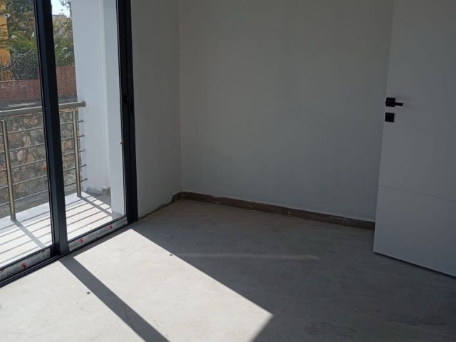 Lefkoşa Gönyelide satılık Türk Koçanlı 2+1 daire