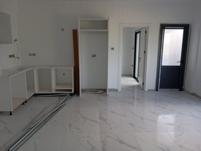 Lefkoşa Gönyelide satılık Türk Koçanlı 2+1 daire - Fotoğraf 2