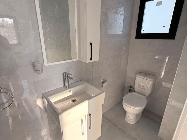 Lefkoşa Hamitköy'de Satılık Modern 2+1 penthouse - Dağ ve Doğa Manzaralı