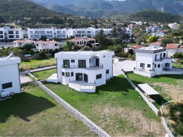 Girne Alsancakta Satılık 4+1 Vılla . - Fotoğraf 4
