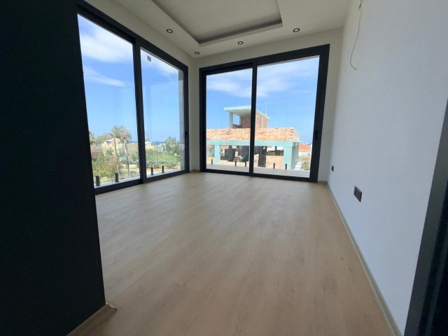 6+1 LUKS MUHTESEM OZEL VILLA TAKASA AÇIK