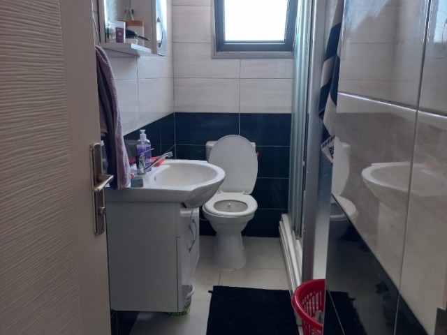 LAÜ'YE 500 Metre Mesafede Yatırımlık Satılık 2+1 Eşyasız Daire - Fotoğraf 3