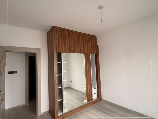 GAZİMAĞUSA ÇANAKKALE’DE HAVUZLU SİTE İÇERİSİNDE SATILIK 2+1 DAİRE