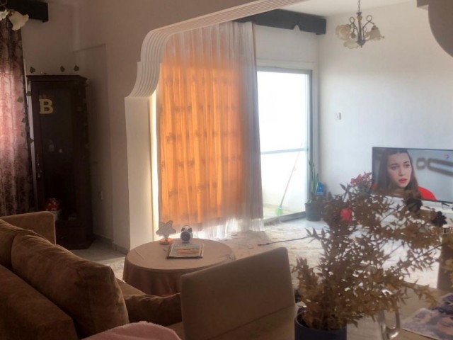 📍Gazimağusa / Sakarya - Satılık 3+1 Daire |🛋️Eşyalı & Mobilyalı |🪜3. Kat |💷56.000 £ | KIZILÖRS INVESTMENT - Fotoğraf 4