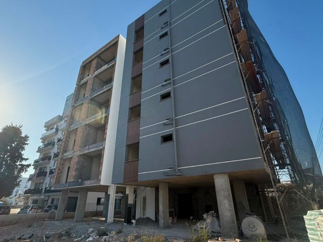 GAZİMAĞUSA ÇANAKKALE’DE 6 AY SONRA TESLİM 2+1 VE 3+1 DAİRELER