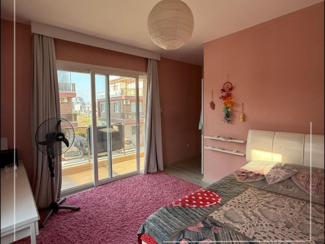 🏡 170.000 £ | ❌ Sözleşme Yenileme Ücreti Yok ❌ | Tapusu Hazır 3+1 İkiz Villa | Denize 500 Metre | Full Eşyalı | Royal Sun Resıdence | Kızılörs Investment - Fotoğraf 3