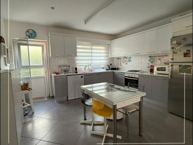 🏡 170.000 £ | ❌ Sözleşme Yenileme Ücreti Yok ❌ | Tapusu Hazır 3+1 İkiz Villa | Denize 500 Metre | Full Eşyalı | Royal Sun Resıdence | Kızılörs Investment - Fotoğraf 4