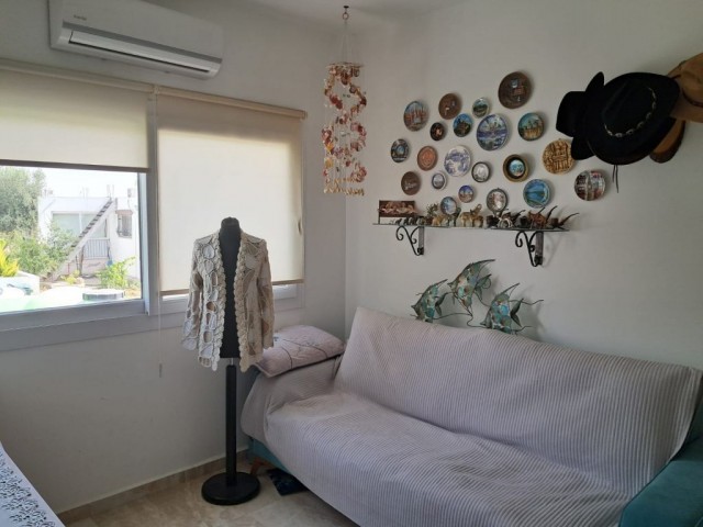 Kuzey Kıbrıs’ta gayrimenkul satın alın: Gazimağusa yakınındaki Stilos Villas’ta hazır tapulu bungalov SB-2-0236