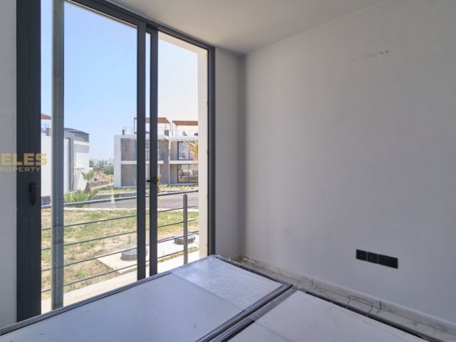 Kuzey Kıbrıs Gayrimenkulü: Bahçeli’de Sunset Bay’de Denize Yakın 1+1 Daire SA-1-0188 - Fotoğraf 4