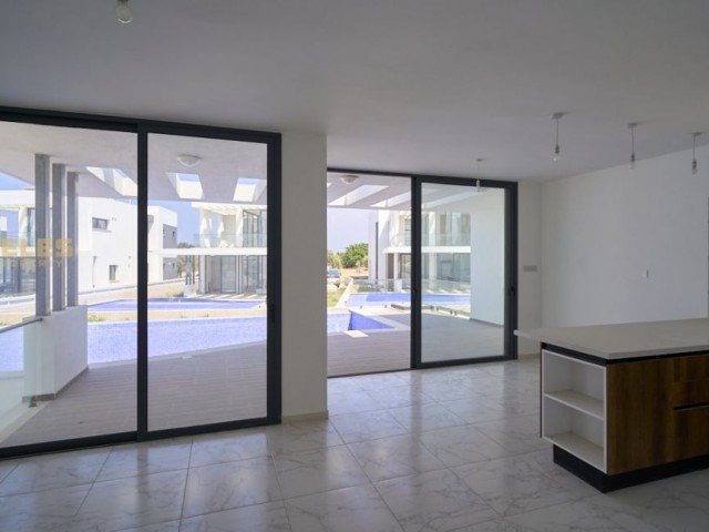 Ozanköy’de La Plage Sitesinde Havuzlu Yeni Villa Sizi Bekliyor SV-3148 - Fotoğraf 4