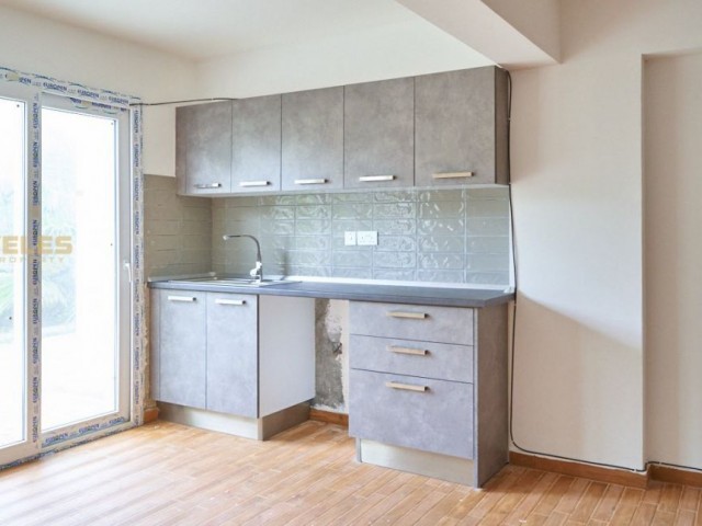 Kuzey Kıbrıs Gayrimenkulü: Girne (Doğanköy)’de 5+2 Dubleks Daire SA-503