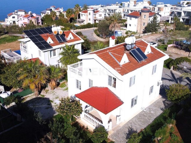 Esentepe’de 650 m² Arsalı, Bireysel Koçanlı, KDV/Trafosuz & Aidatsız 3+1 Müstakil Villa