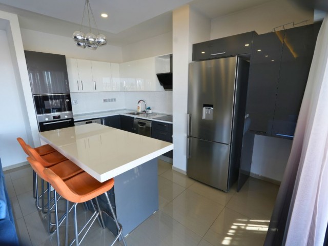 Lefkoşa Küçük Kaymaklı’da Müstakil Yaşam Konforu: Terasta Özel Havuzlu & Dağ Manzaralı 2+1 Penthouse! - Fotoğraf 2