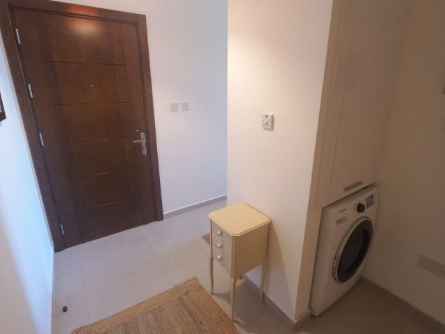 Girne Zeytinlik'te Şehir Manzaralı Modern Site Zeytin Homes kaçırılmayacak fırsat 2+1 Daire (kdv+trafo ödenmiş)krediye uygun