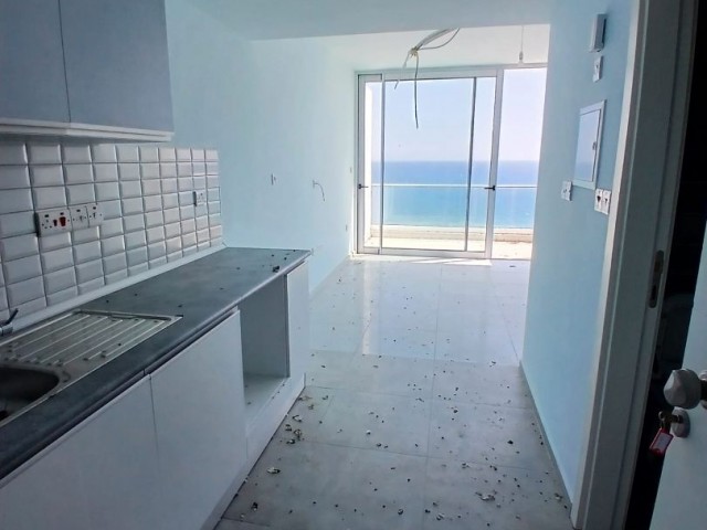 İskele Boğaz'ında Abelia Residence: Studio Daire %15 peşinat ile 10 Yıla kadar şirkete ödemeli vade imkanı - Fotoğraf 2