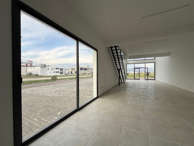 Alayköy Sanayi Bölgesi – Satılık Showroom & Depo Dükkanları
