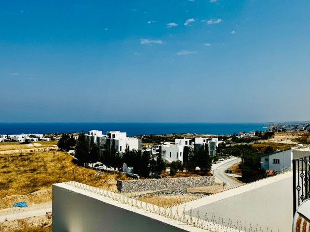 BAHÇELİ’DE MUHTEŞEM 360° DENİZ VE DAĞ MANZARALI, YENİLENMİŞ 2+1 PENTHOUSE