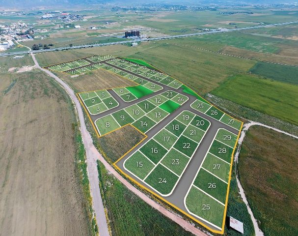 LEFKOŞA DÜZOVA'DA ERÜLKÜ AVM 5 DK. MESAFEDE APARTMAN VE VİLLA YAPIMINA UYGUN ARSA FIRSATI 49.900 £