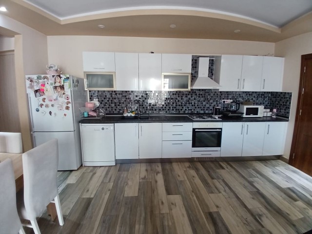 Yenişehirde Satılık 3+1 Aile yaşantısına uygun merkezi lokasyondaki eşsiz daire