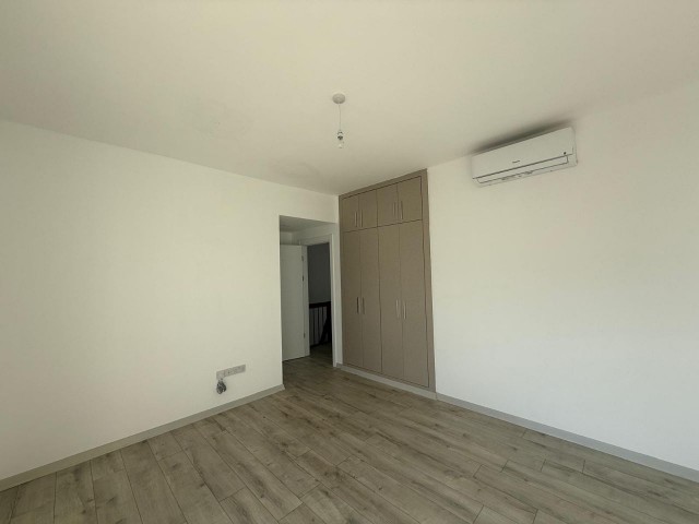 3+1 Sıfır Alsancak Fırsat Villa - Fotoğraf 3