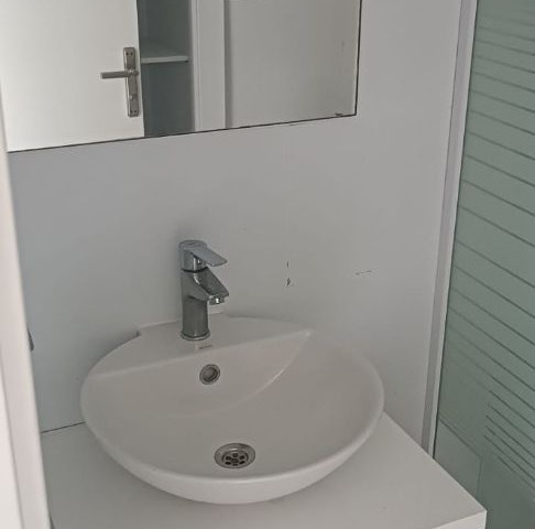 Hamitköyde 2+1 eşsiz lokasyon satılık sıfır Daire - Fotoğraf 2