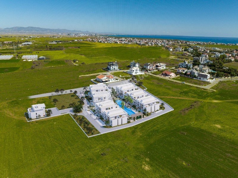 Apartments for Sale in Yeniboğaziçi, 1200m Walking Distance to the Sea and Salim Hotel, with Pool and Flexible Payment Advantage