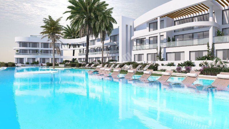 İskele'de Denize Yakın, Havuzlu ve Manzaralı Seçkin Daireler | Özel ve Ortak Havuz Seçenekleriyle