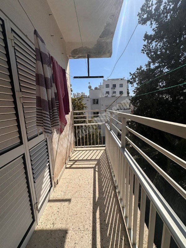 Kaymaklı'da Full Eşyalı 3+2 Geniş Daire | 4 Balkonlu Ferah Yaşam