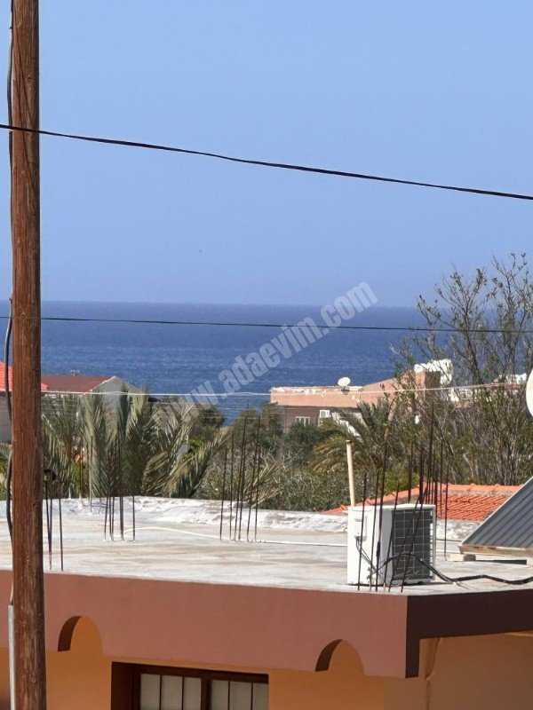 Detached House with Garden for Sale on a 650m² Plot in Yeşilyurt, Lefke Region