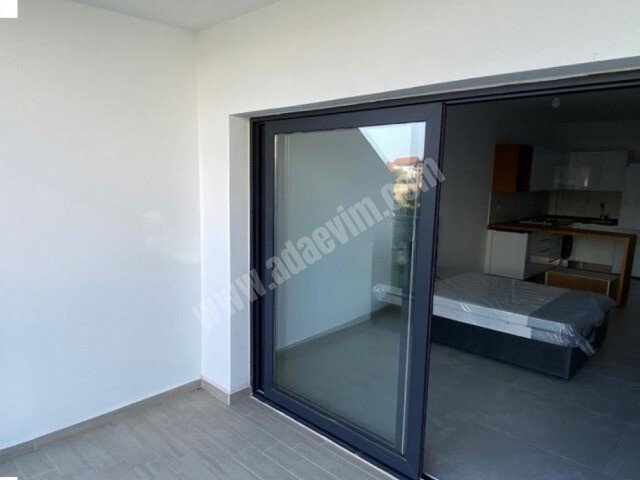 Caesar Blue'da 60m² Kiralık Stüdyo | İskele Boğaz £350